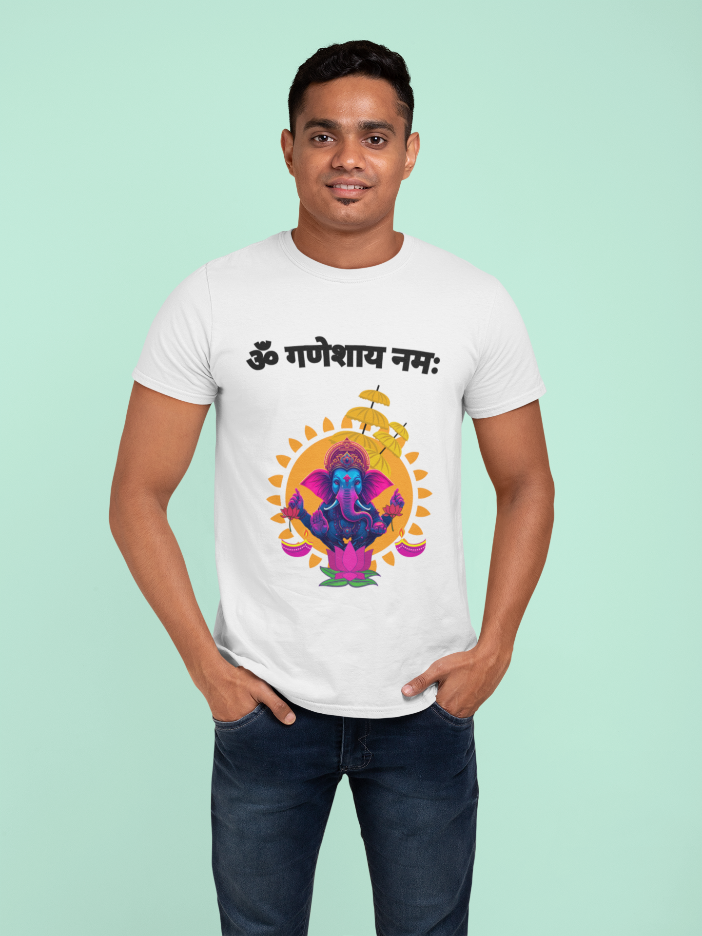 Hindutva : Om Ganeshaya Namaha Sanskrit T-Shirt