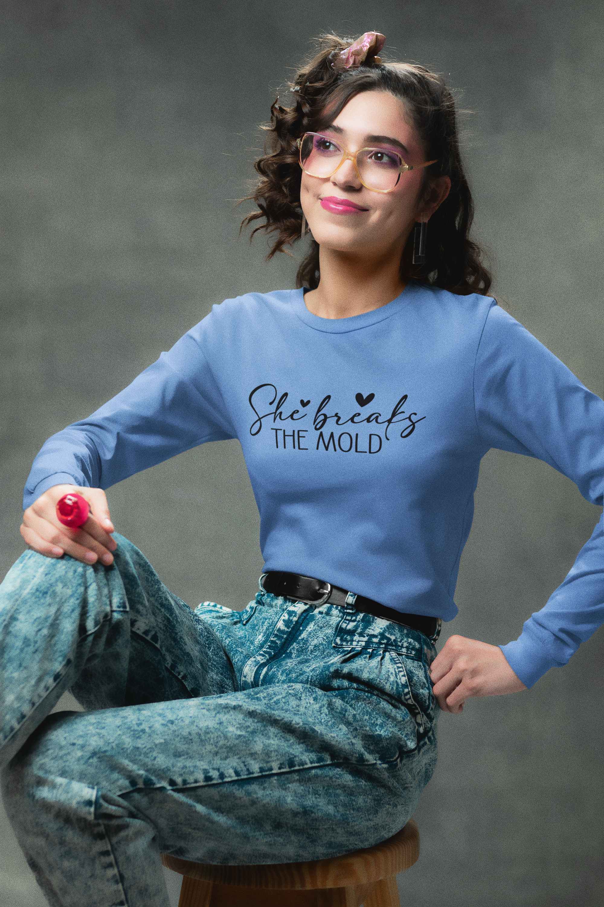 She Breaks The Mold Woman Long Sleeve Tee - ""