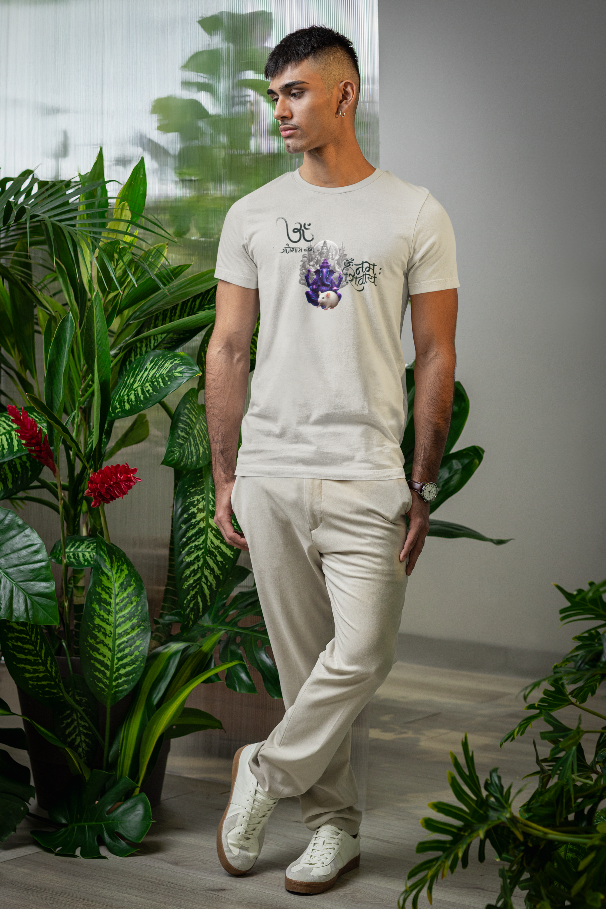 Om Ganeshaya Graphic T-Shirt